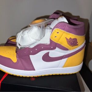 Nike Air Jordan 1 Retro High OG Brotherhood 555088-706 Mens Size 10 Brand New